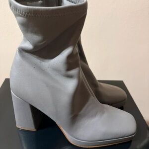 Steve Madden Gray Sock Ankle Block Heel Boots